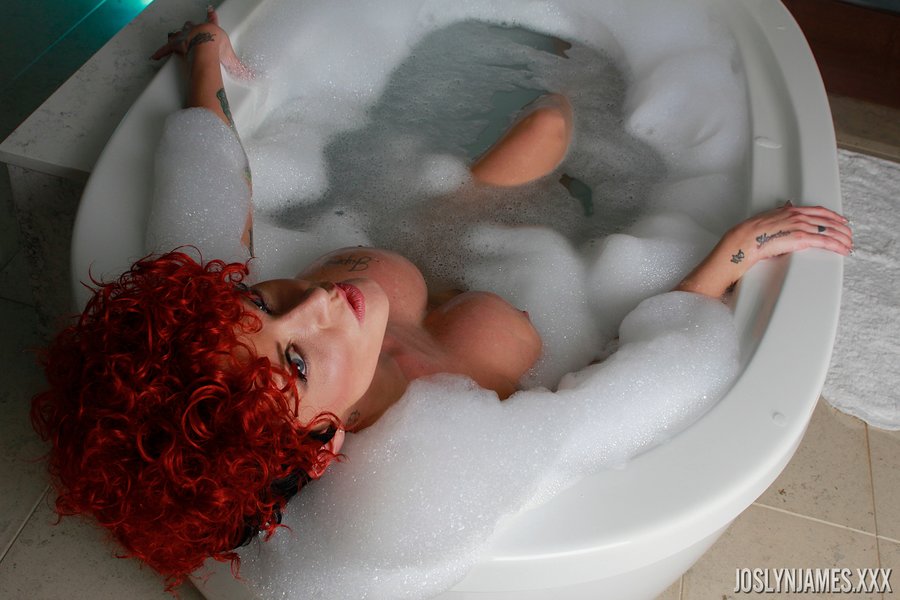 Bubble bath - XXXonXXX - Pic 5