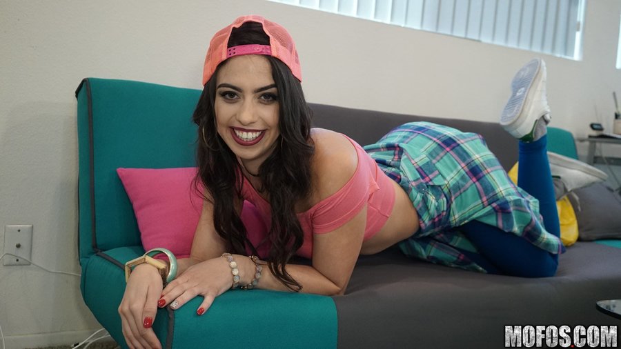 Latina blowjob - XXXonXXX - Pic 1