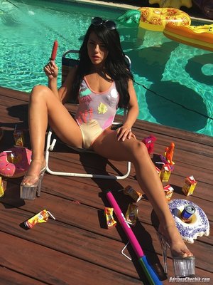 American babe - XXX Dessert - Picture 1