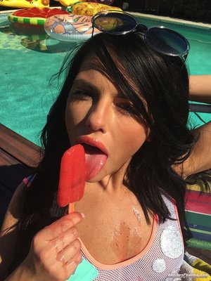 American babe - XXX Dessert - Picture 3
