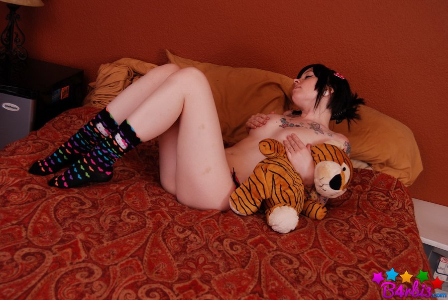 Cute perky boobs - XXXonXXX - Pic 4