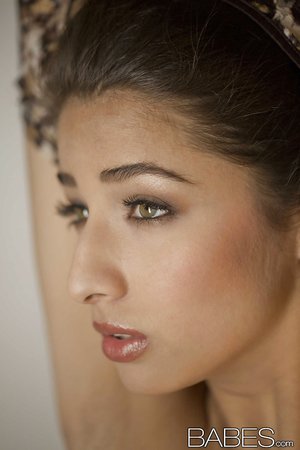 Brunette hd pussy close up - XXX Dessert - Picture 1