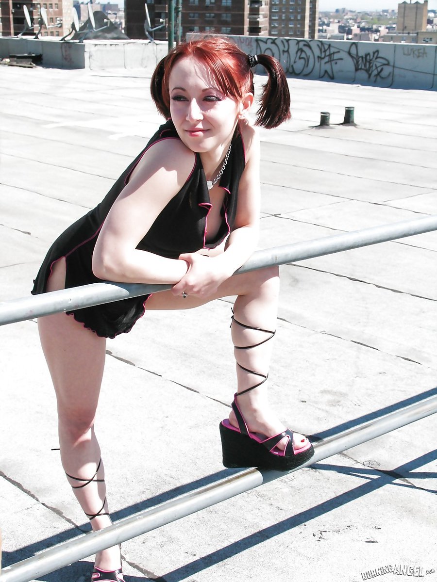 Emo pigtails blowjob - XXX Dessert - Picture 4