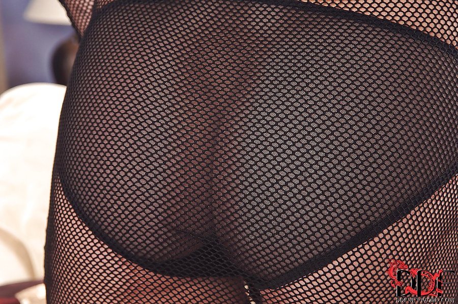 Vixen european blonde - XXX Dessert - Picture 1