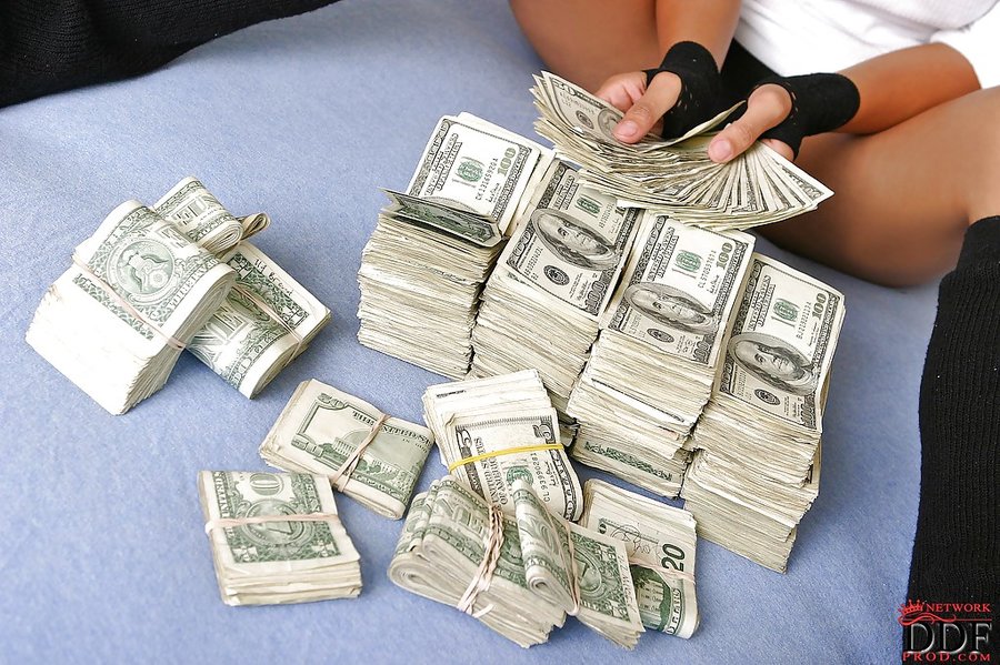 Brunette clit rubbing - XXXonXXX - Pic 1