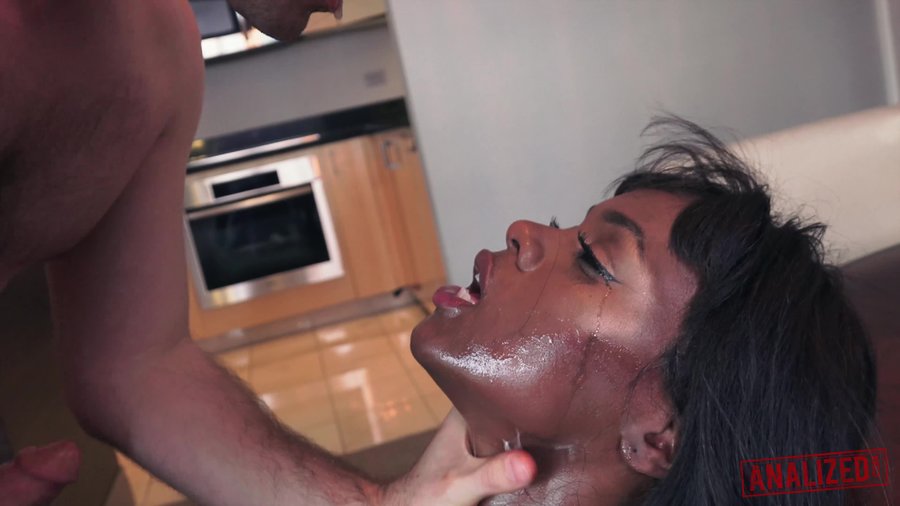 Athletic tight ass anal - XXX Dessert - Picture 2