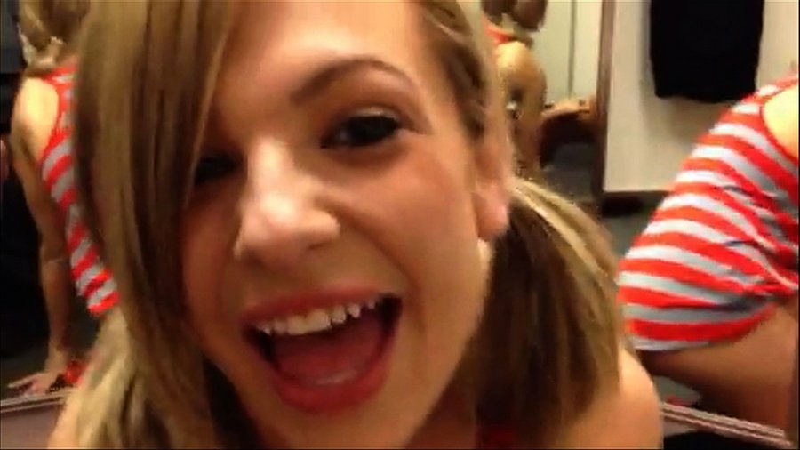 Natural big tit blonde lesbian - XXX Dessert - Picture 4