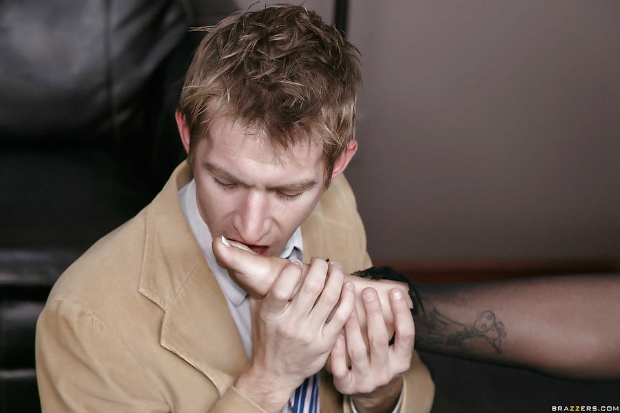 American blonde toes footjob - XXX Dessert - Picture 4