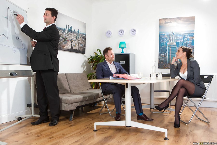 Czech european big tits boss - XXXonXXX - Pic 1