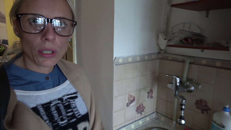 Czech athletic young brunette amateur - XXX Dessert - Picture 3