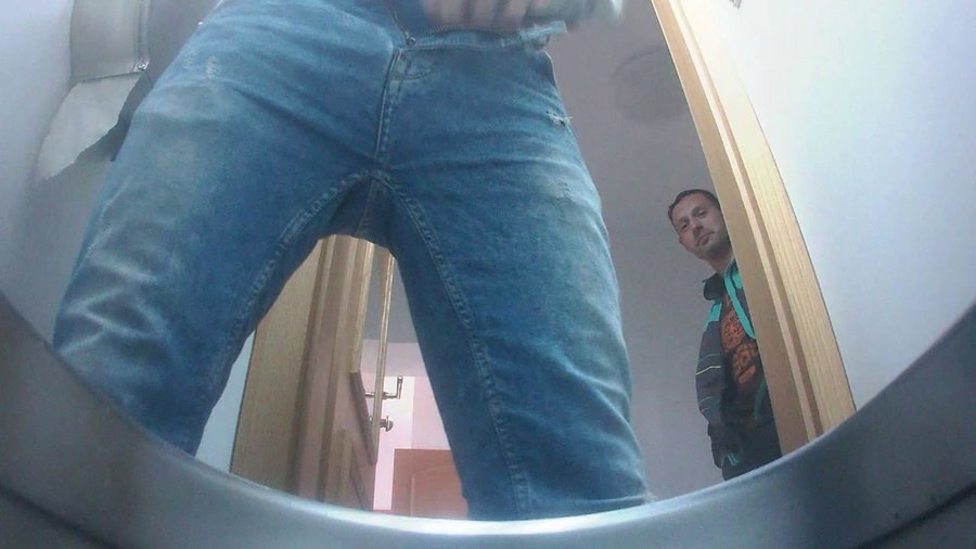 Gay czech toilet jeans - XXXonXXX - Pic 2