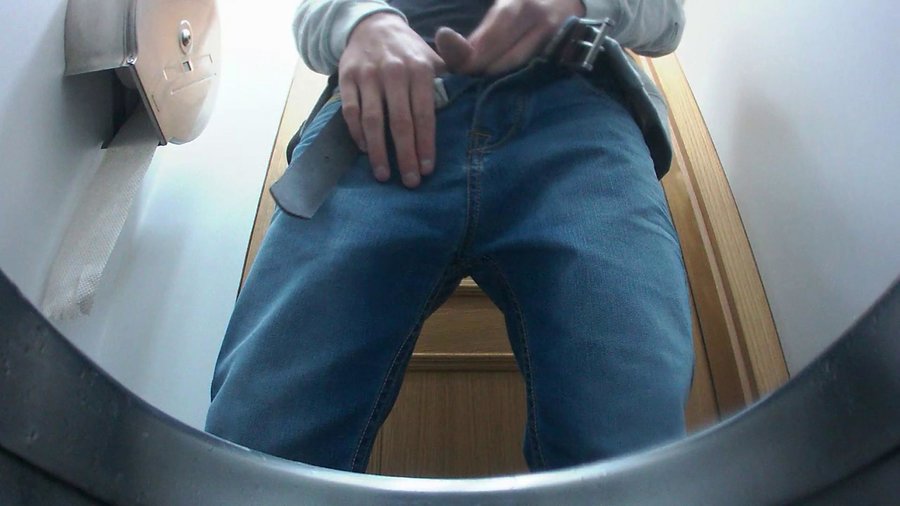 Toilet voyeur - XXXonXXX - Pic 6