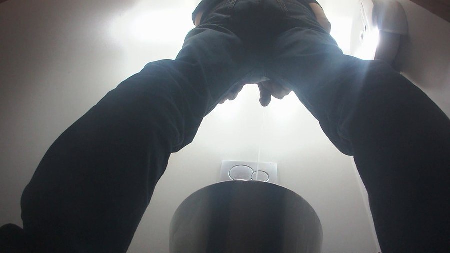 Gay czech toilet - XXXonXXX - Pic 3