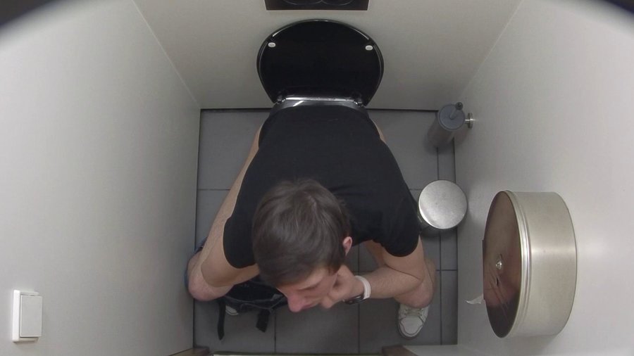 Guys pissing - XXXonXXX - Pic 3