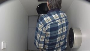 Toilet guy - Picture 3