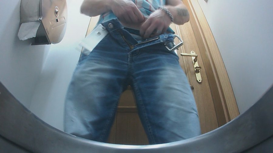 Pissing gay guy - XXXonXXX - Pic 4
