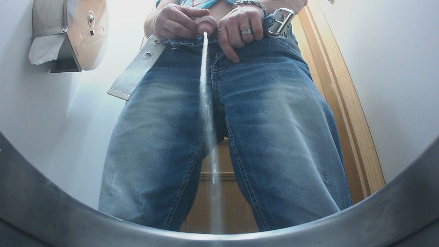 Pissing gay guy - XXXonXXX - Pic 6