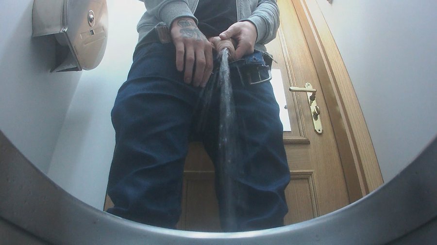 Gay czech toilet - XXXonXXX - Pic 6