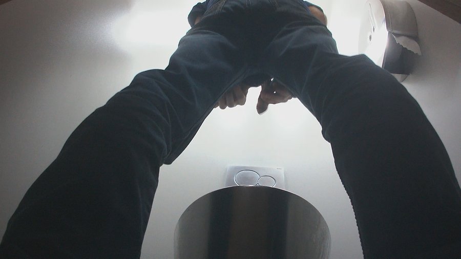 Gay czech toilet - XXXonXXX - Pic 3