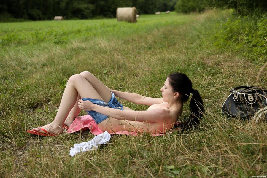 Hungarian euro thin skinny - XXX Dessert - Picture 5