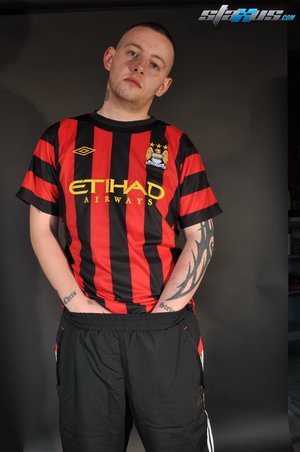 Young british - XXX Dessert - Picture 3