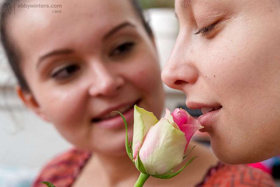 Busty lesbian amateur - XXX Dessert - Picture 1