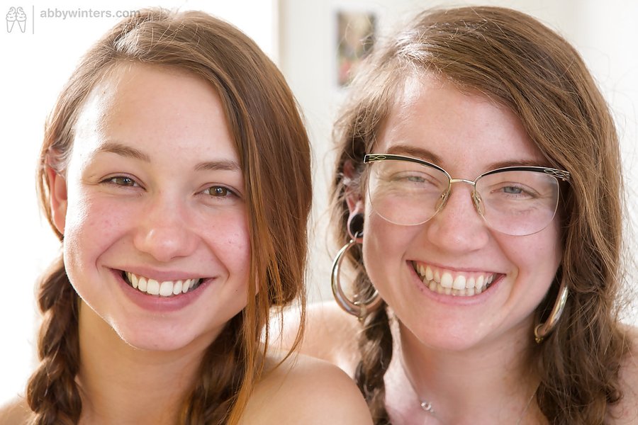 Real young hairy pussy - XXX Dessert - Picture 16